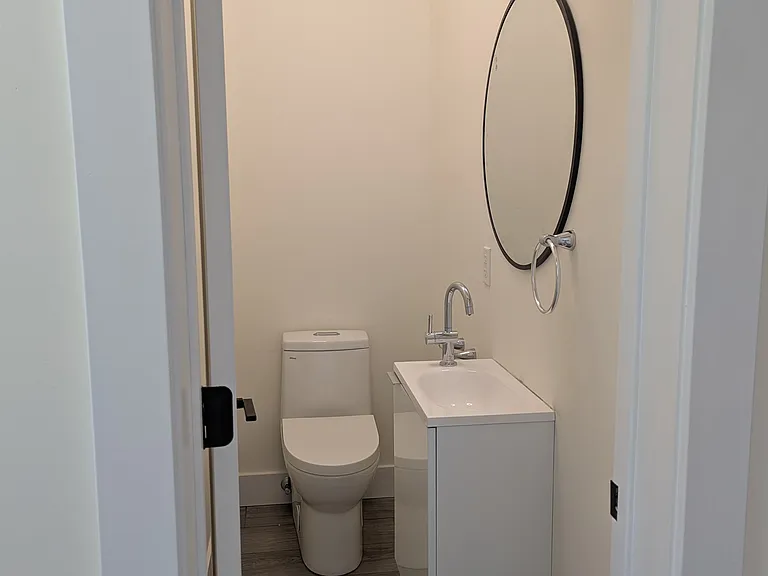 6 S Cedar St — Photo 8