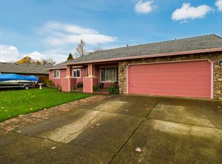 208 SW 18th St, Battle Ground, WA 98604