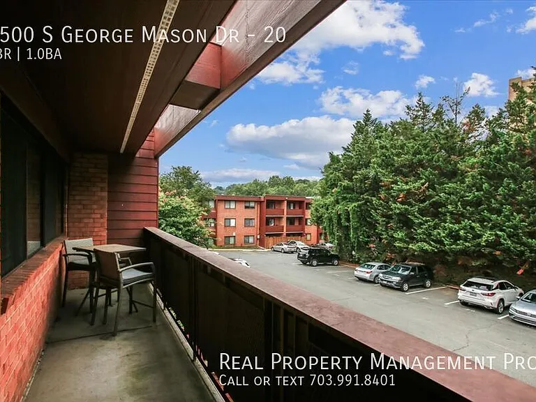 1500 S George Mason Dr #20 — Photo 17