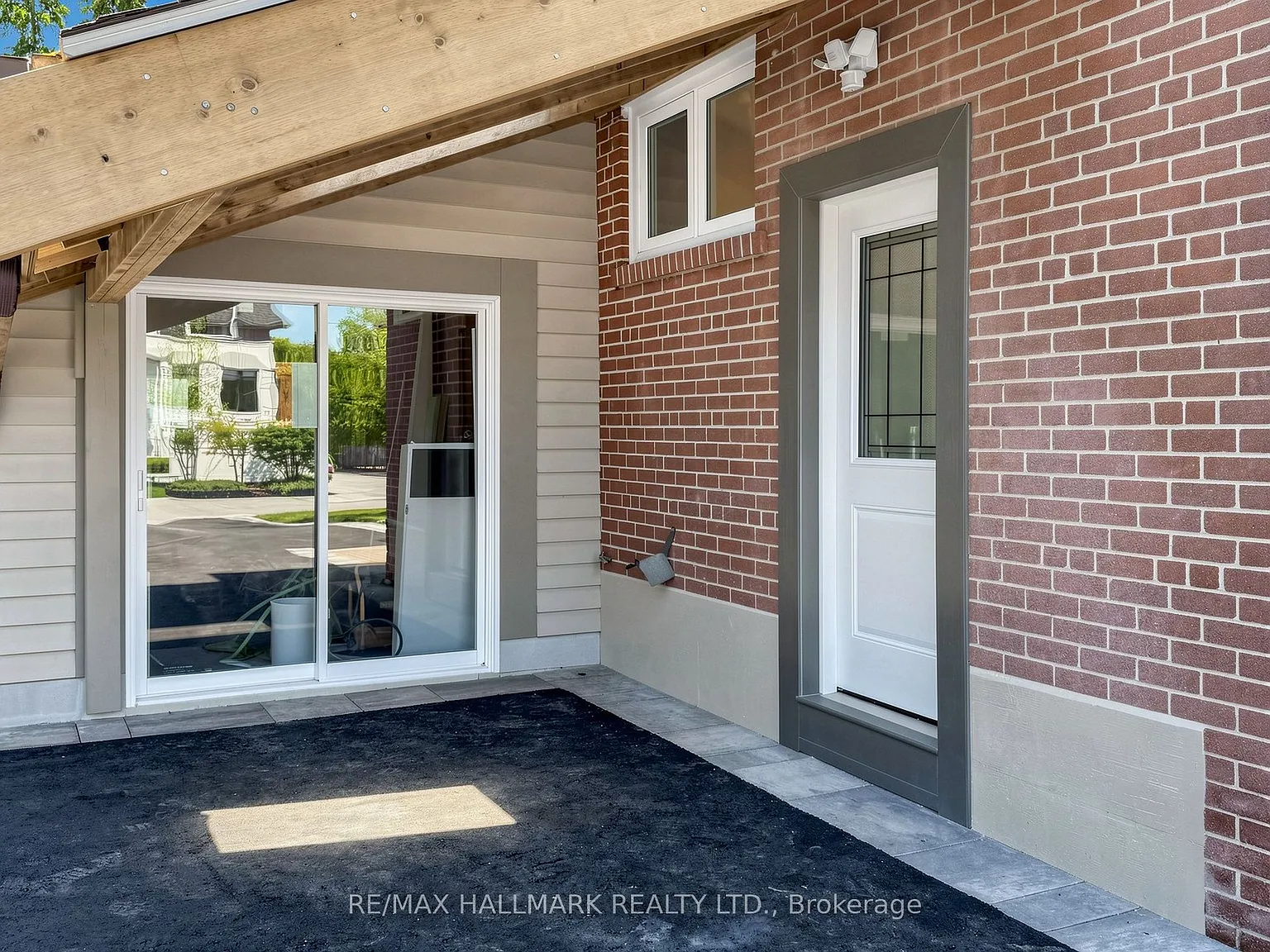 1 bed, $1,390 — Photo 2