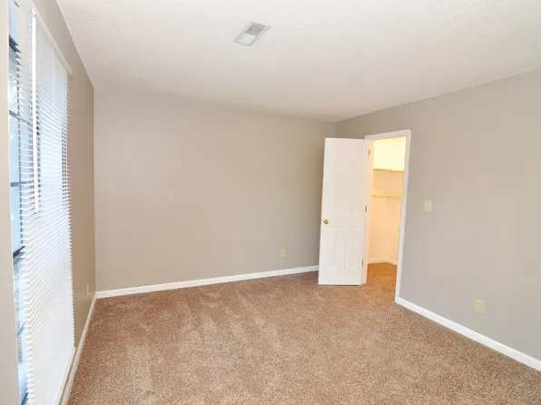 Wynterhall 2606, 2606 Wynterhall Dr #C, Huntsville, AL 35803