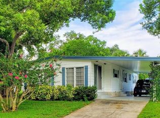 4454 Red Oak Ln #11, Zellwood, FL 32798