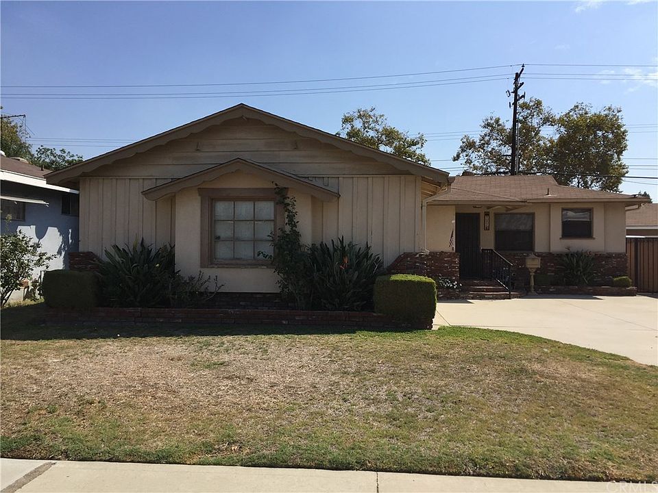 1st image of 17824 Balfern Ave