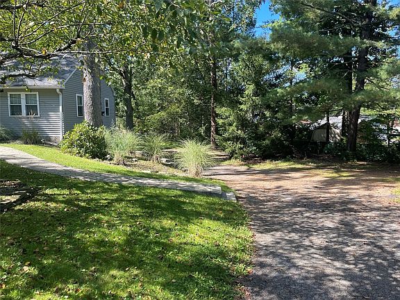 3rd image of 419 N Knight Ave
