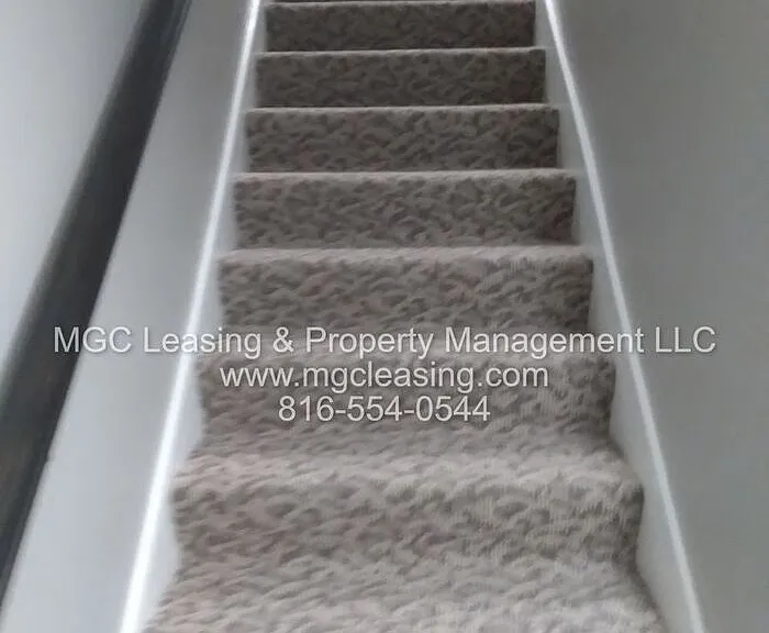 9324 N Main St — Photo 29