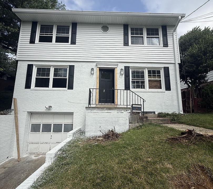1st image of 3722 Camden St SE