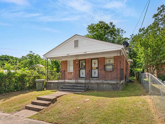 2nd image of 2253 Marble Ave