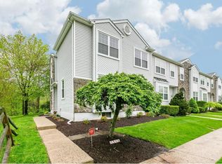 115 Hemlock Dr, Collegeville, PA 19426