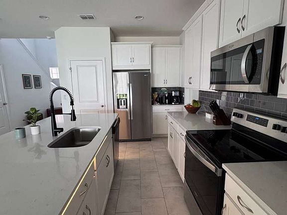 2nd image of 4450 Davos Dr