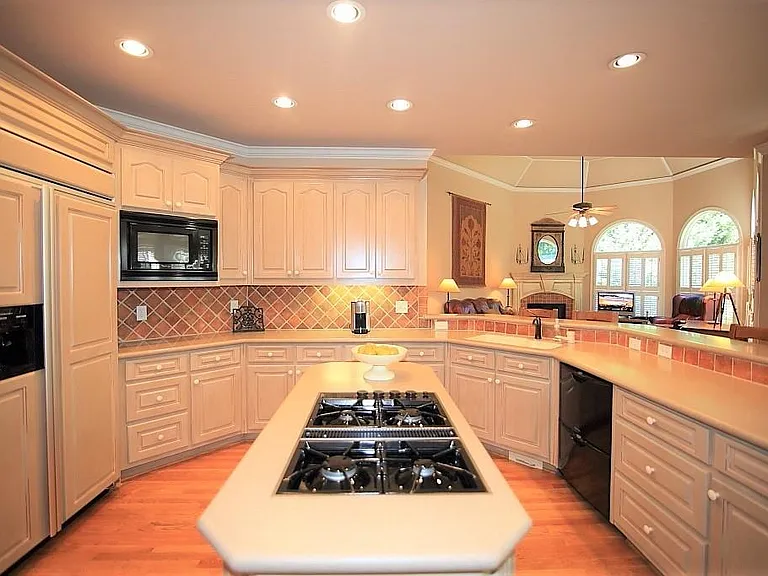 1710 Sugarloaf Club Dr — Photo 16