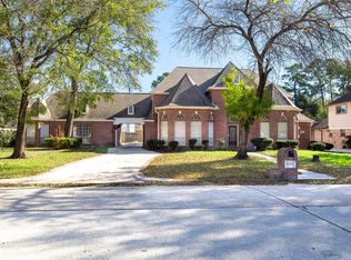 15510 Misty Hollow Dr, Houston, TX 77068