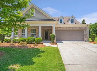 2920 Farmstead Way, Suwanee, GA 30024