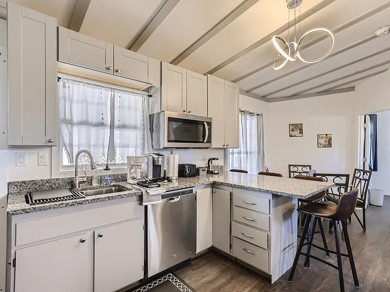 5201 Lowell Blvd #B — Photo 9