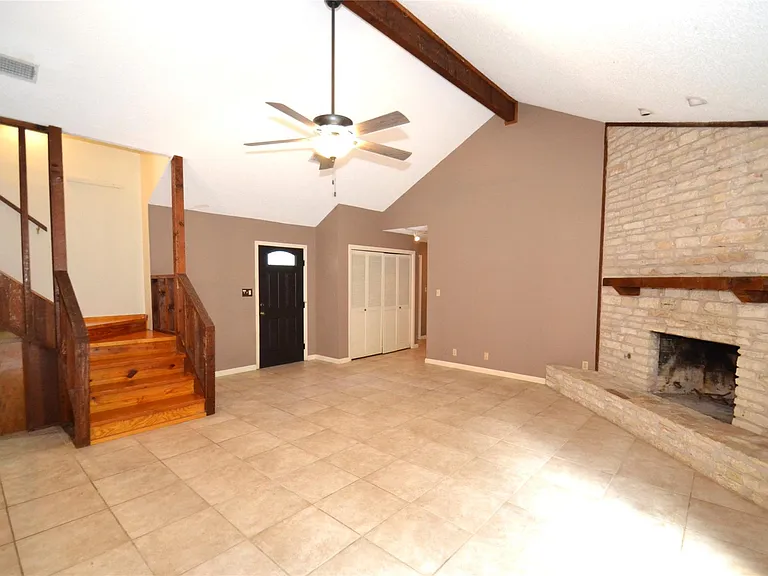 8833 Tallwood Dr — Photo 11