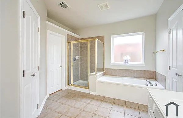 6607 Boxwood Brg #1 — Photo 22