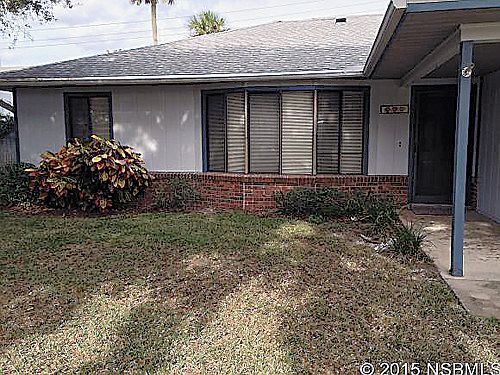 1st image of 5 Oak Tree Dr