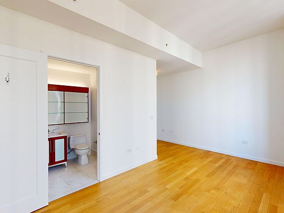 3rd image of 795 Columbus Ave APT 11M