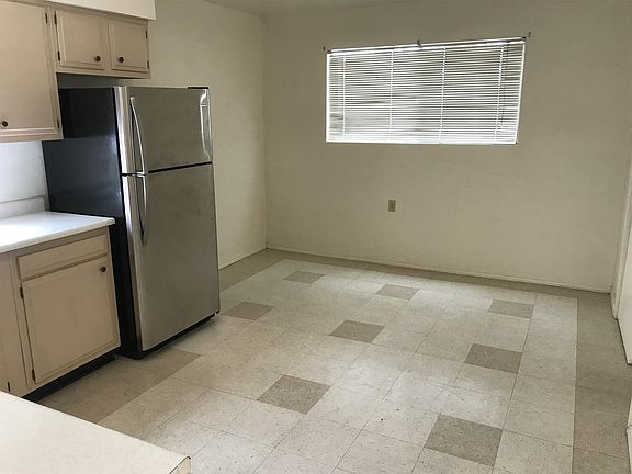 Kitchen with Eating Space