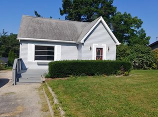 5207 Lear St, Wonder Lake, IL 60097