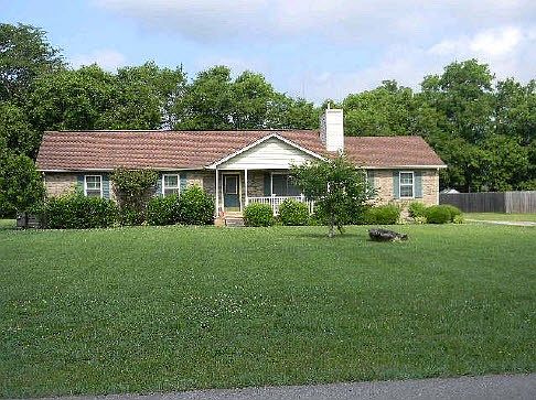 1st image of 1527 Jarratt Dr