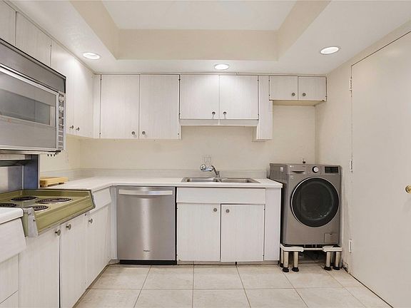 5th image of 4100 Galt Ocean Drive #1809