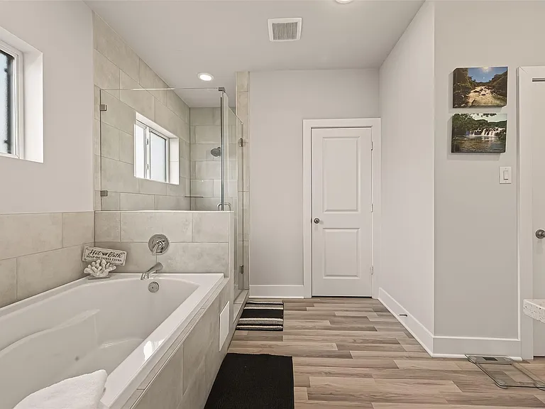 6744 Del Rio St — Photo 20
