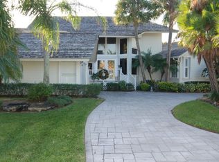 4360 NE Joes Point Rd, Stuart, FL 34996
