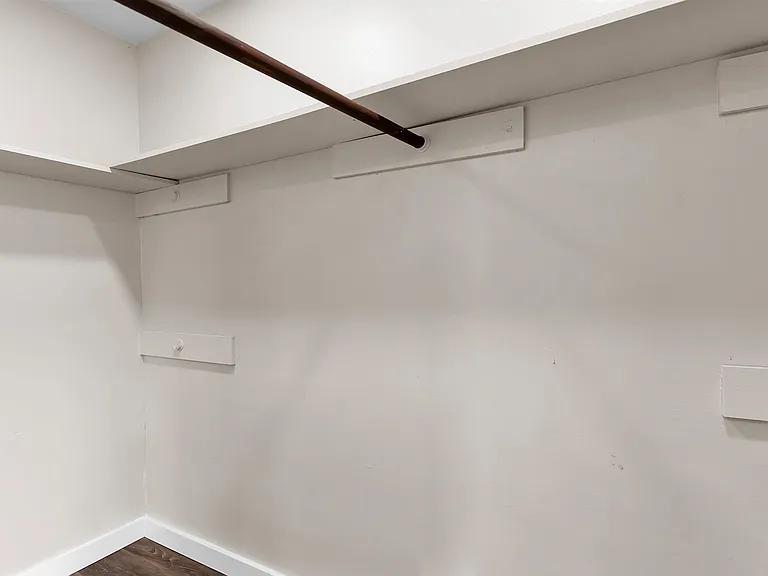 6211 Coachgate Dr — Photo 41