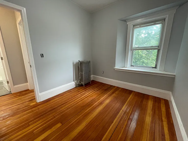 44 Ashley St #2 — Photo 14