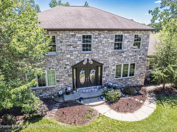 3020 Noble Rd, Williamston, MI 48895