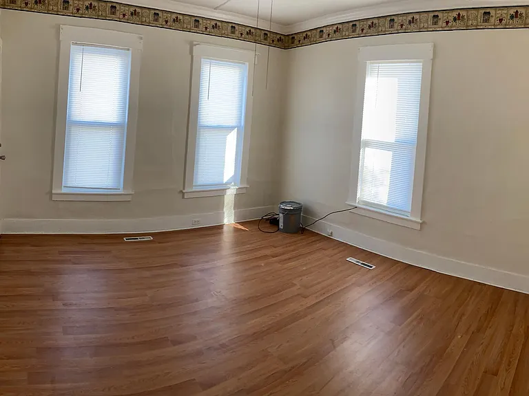13 West St #3 — Photo 2