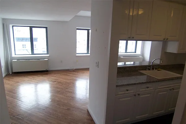 Rented by Maz Group NY | media 17