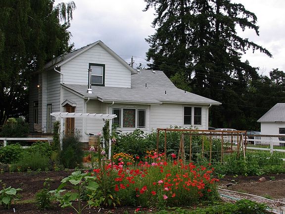 View from rear / garden 2006