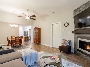 23580 Dewdney Trunk Rd #9, Maple Ridge, BC V2X0S8