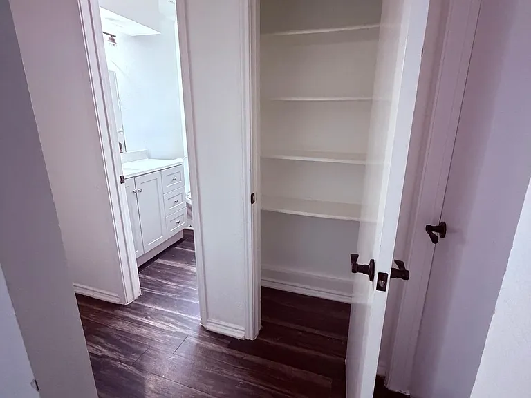 6310 Shasta Trl — Photo 13