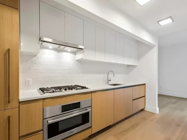 319 Schermerhorn Street image 1 of 8