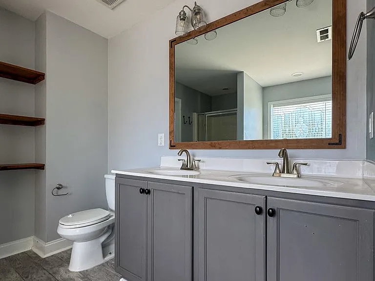 172 Huzzas Cir — Photo 20