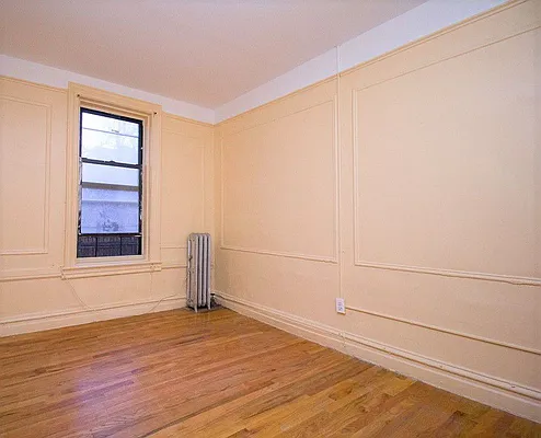 Rented by EXR | media 19