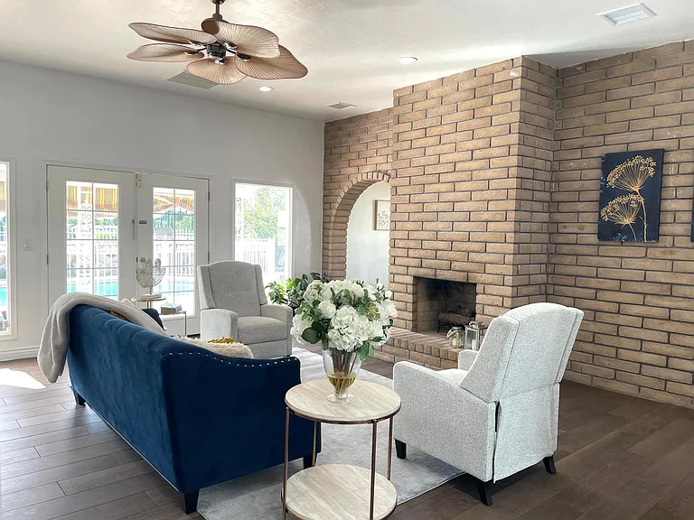 641 La Chapa Ave — Photo 6