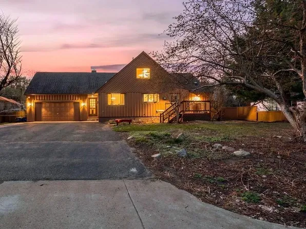 5510 James Ave N, Brooklyn Center, MN 55430