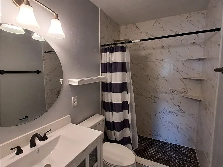 3010 Normand Dr — Photo 16