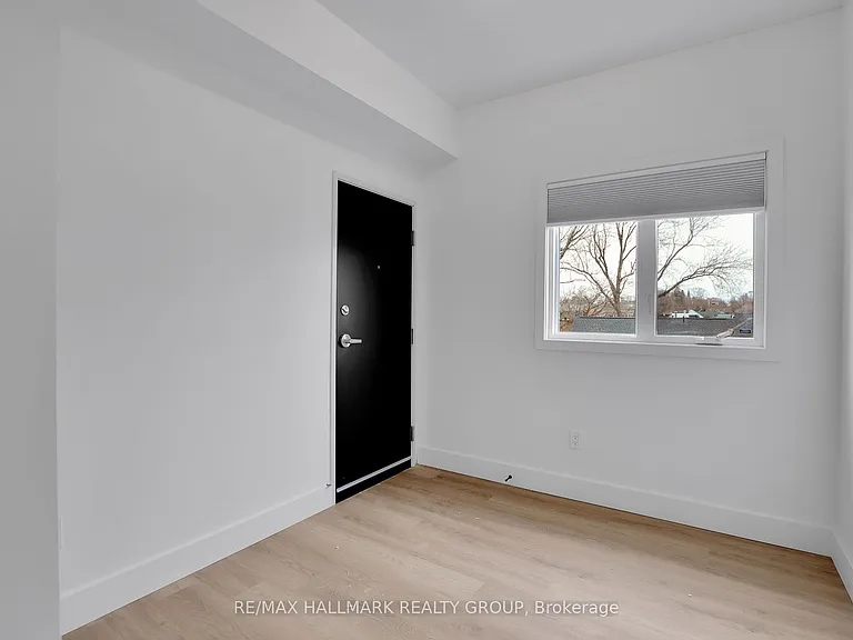 109 Russell Ave #4 — Photo 14