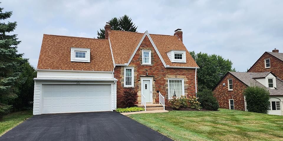 1st image of 836 Yale Dr