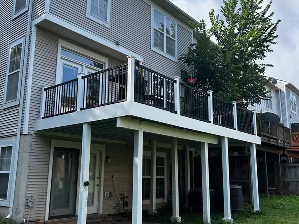 20426 Cool Fern Sq, Ashburn, VA 20147
