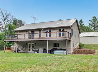 N9480 Sun And Sand Ln, Crivitz, WI 54114