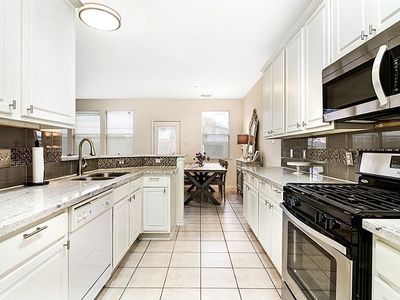 3027 Loganberry Park Ln, Houston, TX, 77014