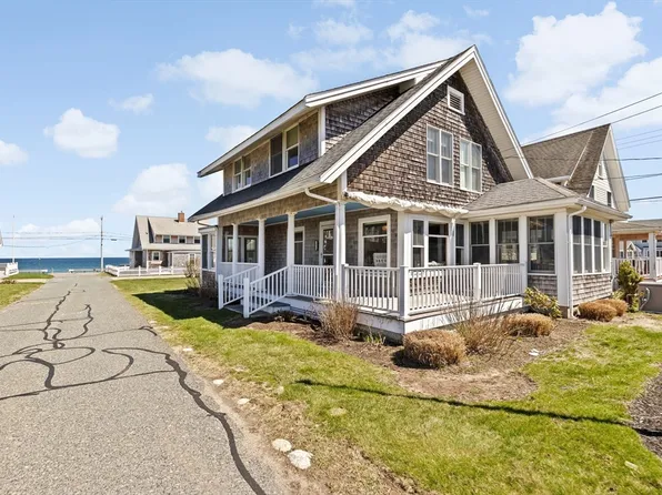 15 Puritan St, Marshfield, MA 02050