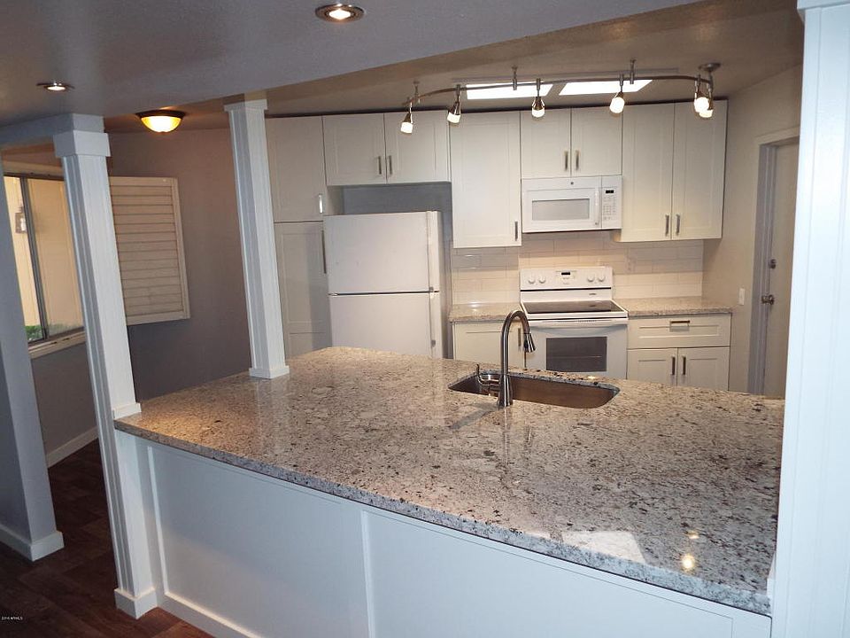 1st image of 13634 N 108th Dr