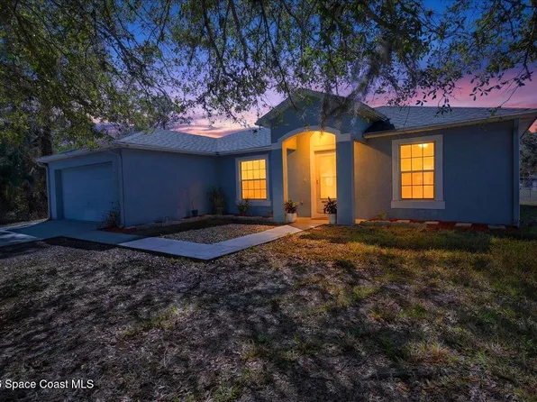 132 Hilton Ave NW, Palm Bay, FL 32907