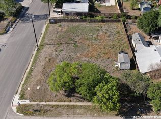 107 Bailey Ave, San Antonio, TX 78210
